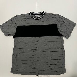 Stylish Gray and Black Short Sleeve Tee